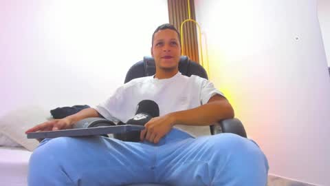 Ricky  online show from February 26, 2025, 6:54 pm