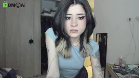 Snapshot of rickydicot_13 chatting on January 15, 2026, 1:32 am RickyDicot 13 online show from January 15, 2026, 1:32 am