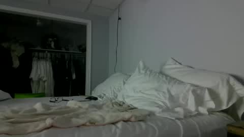 Snapshot of ricochet575 chatting on March 9, 2026, 3:05 pm ricochet575 online show from March 9, 2026, 3:05 pm