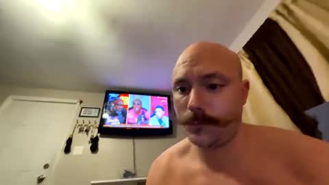 Snapshot of ridemystash07 chatting on March 18, 2026, 7:00 am ridemystash07 online show from March 18, 2026, 7:00 am