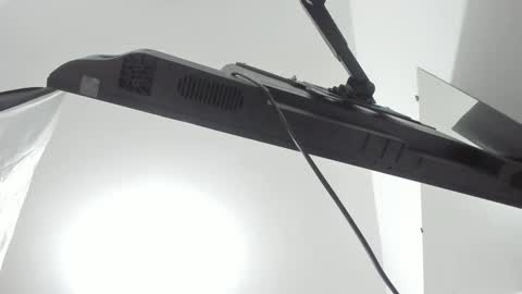 Rihanna hotx online show from November 14, 2025, 3:16 am