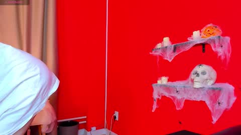 rihanna_walker online show from October 29, 2025, 1:41 am