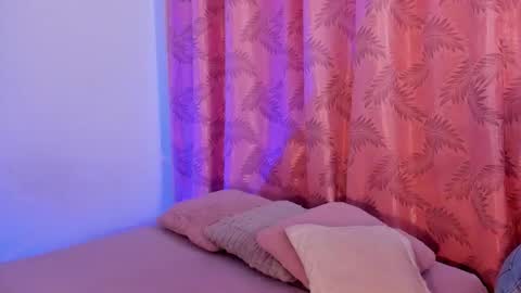 Snapshot of riley_bensongh chatting on February 14, 2026, 9:00 pm Riley online show from February 14, 2026, 9:00 pm