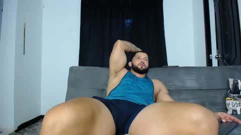 Riley Bryant19 online show from October 25, 2025, 8:58 pm