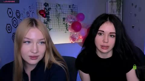 Snapshot of riley_sanders chatting on March 4, 2026, 8:26 pm Meow online show from March 4, 2026, 8:26 pm