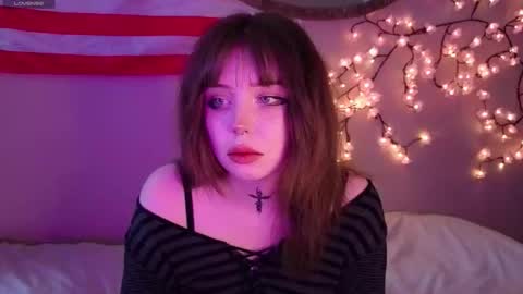Snapshot of riley_vice chatting on March 4, 2026, 8:53 am Sofia online show from March 4, 2026, 8:53 am