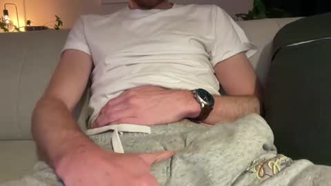 rileyman13xx online show from February 22, 2025, 4:07 am