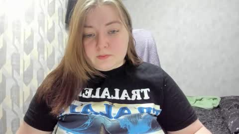 Snapshot of rina16 chatting on January 13, 2026, 6:29 am rina16 online show from January 13, 2026, 6:29 am