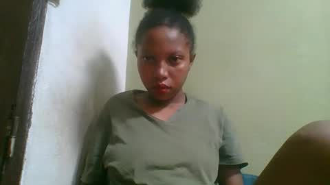 Snapshot of rinah654271 chatting on April 21, 2026, 2:51 am rinah654271 online show from April 21, 2026, 2:51 am