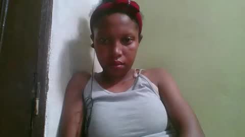 Snapshot of rinah654271 chatting on April 26, 2026, 2:15 pm rinah654271 online show from April 26, 2026, 2:15 pm