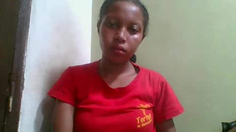 Snapshot of rinah654271 chatting on April 30, 2026, 2:45 pm rinah654271 online show from April 30, 2026, 2:45 pm