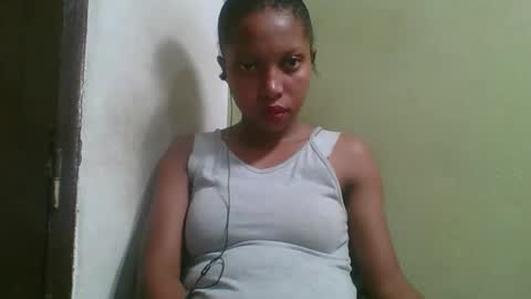 Snapshot of rinah654271 chatting on May 13, 2026, 2:47 pm rinah654271 online show from May 13, 2026, 2:47 pm