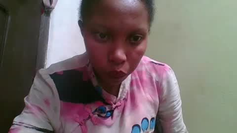 Snapshot of rinah654271 chatting on May 19, 2026, 3:07 pm rinah654271 online show from May 19, 2026, 3:07 pm