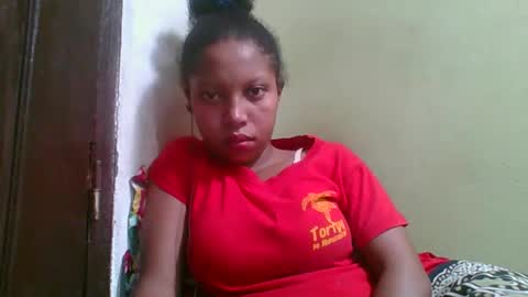 Snapshot of rinah654271 chatting on May 22, 2026, 2:44 pm rinah654271 online show from May 22, 2026, 2:44 pm