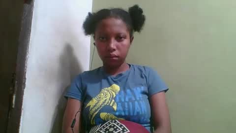 Snapshot of rinah654271 chatting on May 27, 2026, 9:17 am rinah654271 online show from May 27, 2026, 9:17 am