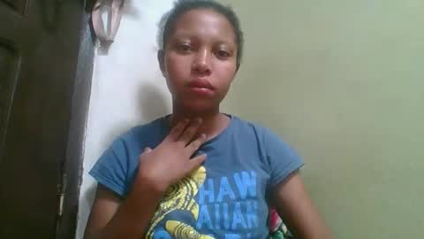 Snapshot of rinah654271 chatting on May 30, 2026, 3:14 am rinah654271 online show from May 30, 2026, 3:14 am