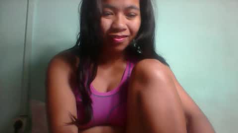 Snapshot of rinah856024 chatting on February 8, 2026, 3:54 am rinah856024 online show from February 8, 2026, 3:54 am