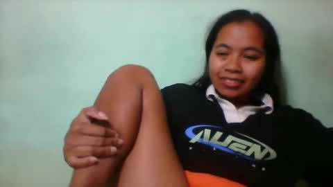 rinah856024 online show from May 25, 2026, 7:20 pm
