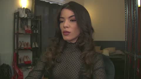 Snapshot of rinathequeen chatting on February 20, 2025, 12:15 pm rinathequeen online show from February 20, 2025, 12:15 pm