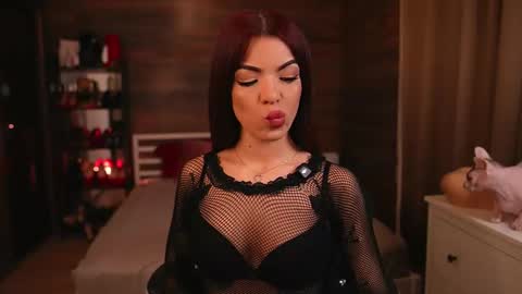 Snapshot of rinathequeen chatting on February 13, 2026, 7:04 am rinathequeen online show from February 13, 2026, 7:04 am