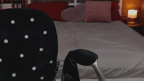 Snapshot of rinathequeen chatting on February 22, 2026, 5:19 am rinathequeen online show from February 22, 2026, 5:19 am