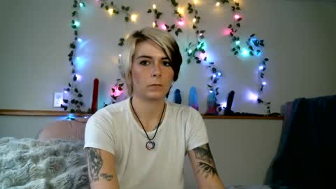 Riona Smiiiless online show from December 11, 2024, 8:07 pm