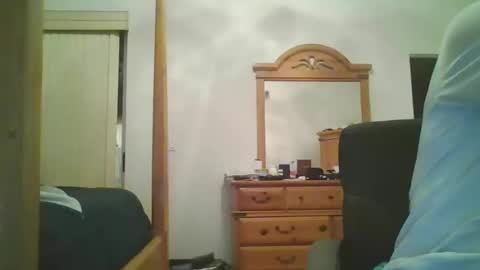 Snapshot of rionel chatting on March 4, 2026, 5:35 am RioNel online show from March 4, 2026, 5:35 am