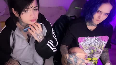   DianaBrite            fansl y online show from January 25, 2025, 5:40 pm