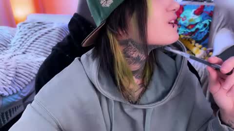   DianaBrite            fansl y online show from April 13, 2026, 12:21 pm