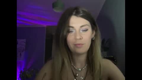 Snapshot of rita_tease chatting on May 28, 2026, 7:33 pm Rita online show from May 28, 2026, 7:33 pm