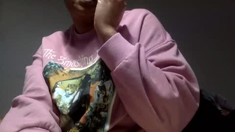 Snapshot of riversaint chatting on December 23, 2024, 8:33 am River Saint online show from December 23, 2024, 8:33 am