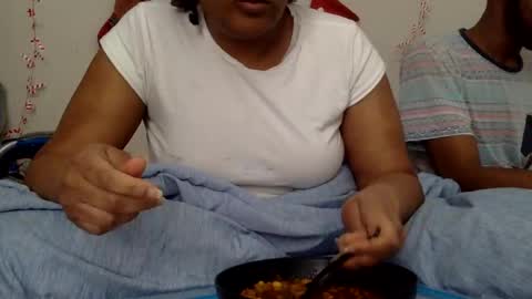 Snapshot of riversaint chatting on January 22, 2025, 4:44 pm River Saint online show from January 22, 2025, 4:44 pm