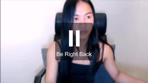 riyah_parker online show from May 18, 2026, 4:07 am