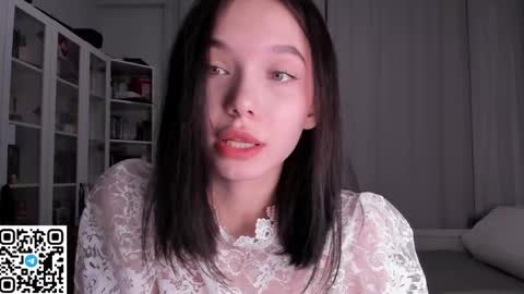 Snapshot of rizz_ky chatting on March 5, 2026, 4:14 pm Rina online show from March 5, 2026, 4:14 pm