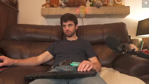 Ryan aka KeylimeRy online show from January 13, 2025, 9:19 am