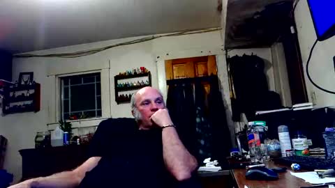 Snapshot of rnrd chatting on October 27, 2025, 3:10 am rnrd online show from October 27, 2025, 3:10 am