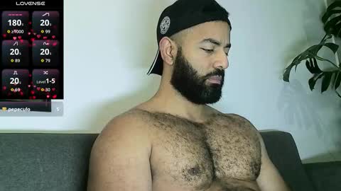 Snapshot of roa32sebas chatting on September 9, 2025, 5:23 pm SebasRoa online show from September 9, 2025, 5:23 pm