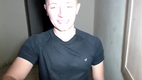 RoastingCorn online show from February 2, 2026, 1:48 am