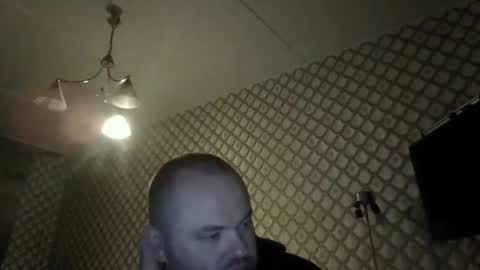 rob18997 online show from December 22, 2025, 7:33 pm