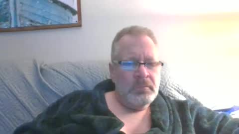 Snapshot of rob872217 chatting on February 7, 2025, 8:44 am rob872217 online show from February 7, 2025, 8:44 am