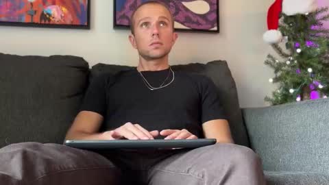 Snapshot of rob_ryder chatting on December 19, 2025, 10:17 pm rob ryder online show from December 19, 2025, 10:17 pm