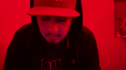 Snapshot of robbb1095 chatting on February 18, 2026, 11:17 am Texasmade210 online show from February 18, 2026, 11:17 am