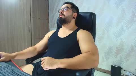 Snapshot of robby_k chatting on October 4, 2025, 9:46 pm Robby online show from October 4, 2025, 9:46 pm