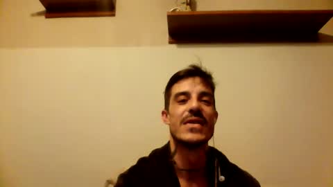 Snapshot of rober777xxl chatting on December 5, 2024, 11:18 pm rober777xxl online show from December 5, 2024, 11:18 pm