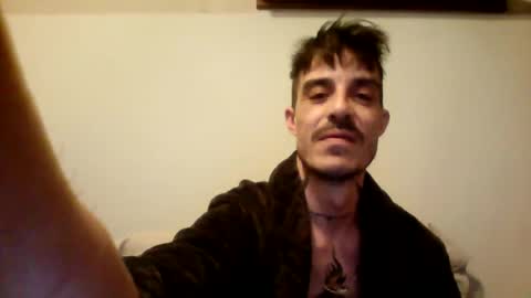 Snapshot of rober777xxl chatting on December 21, 2024, 10:30 pm rober777xxl online show from December 21, 2024, 10:30 pm