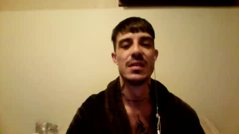 Snapshot of rober777xxl chatting on January 25, 2025, 1:32 am rober777xxl online show from January 25, 2025, 1:32 am