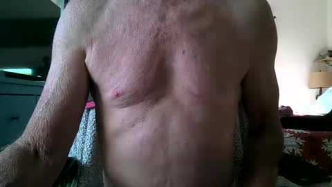 robert online show from November 26, 2025, 8:10 pm