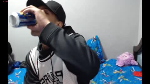 Snapshot of robert_kingg chatting on February 14, 2026, 7:49 am robert_kingg online show from February 14, 2026, 7:49 am