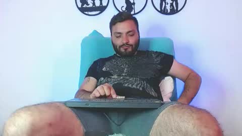 Stiven - online show from November 25, 2025, 3:12 pm