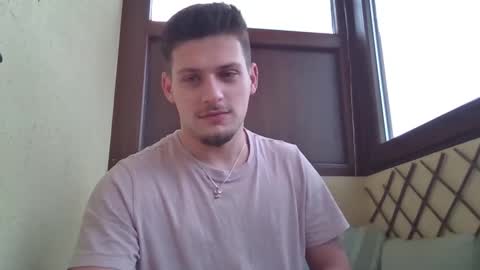 Snapshot of roberto_twink1 chatting on January 11, 2026, 12:54 pm Roberto online show from January 11, 2026, 12:54 pm